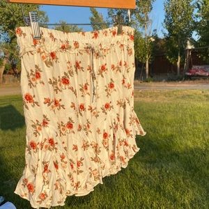 Forever 21 mini skirt size small